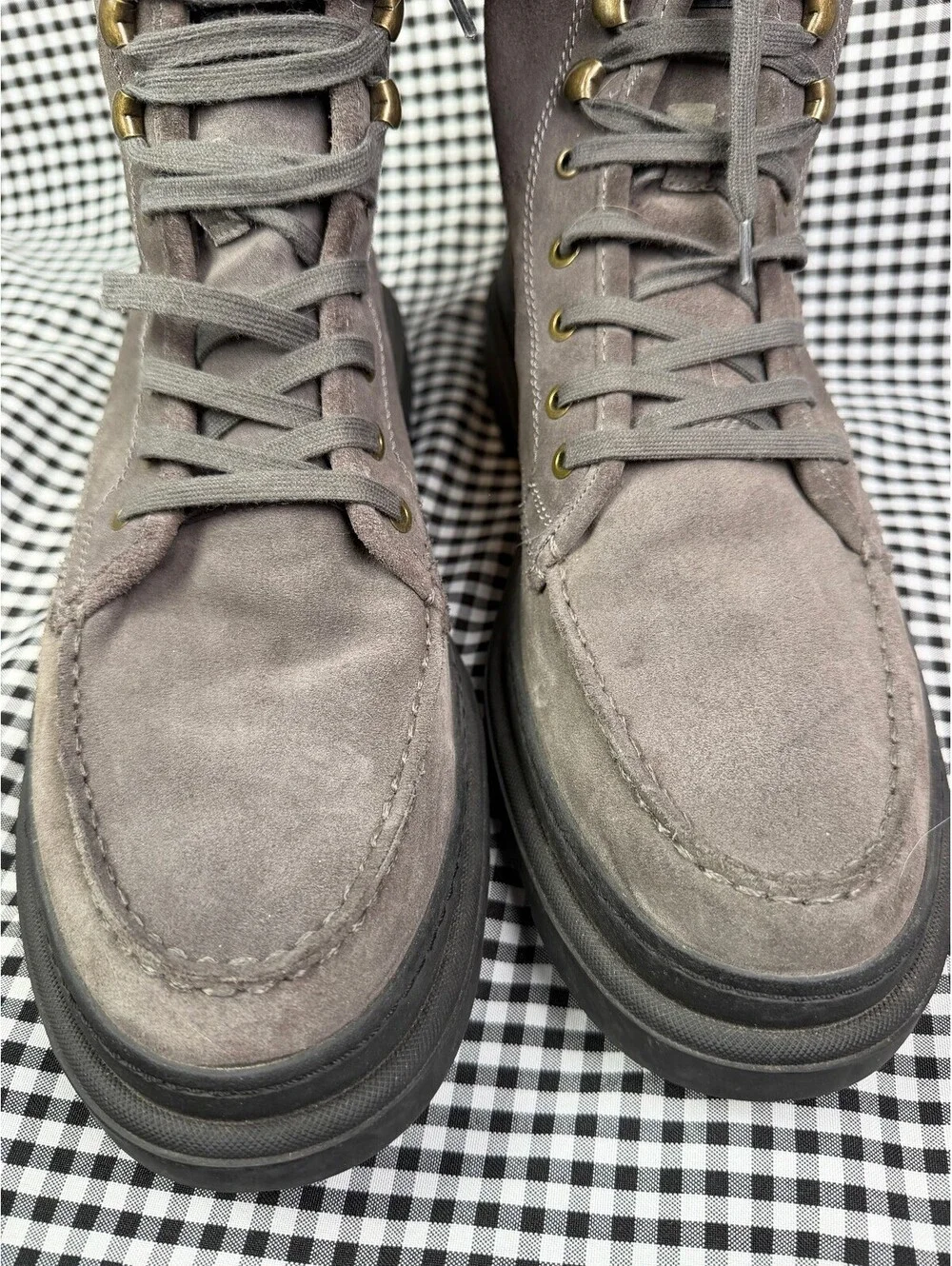 Allen Edmonds Sawyer Waterproof Boots Men 13 D Gray Suede Moc Toe Lug Sole 5860